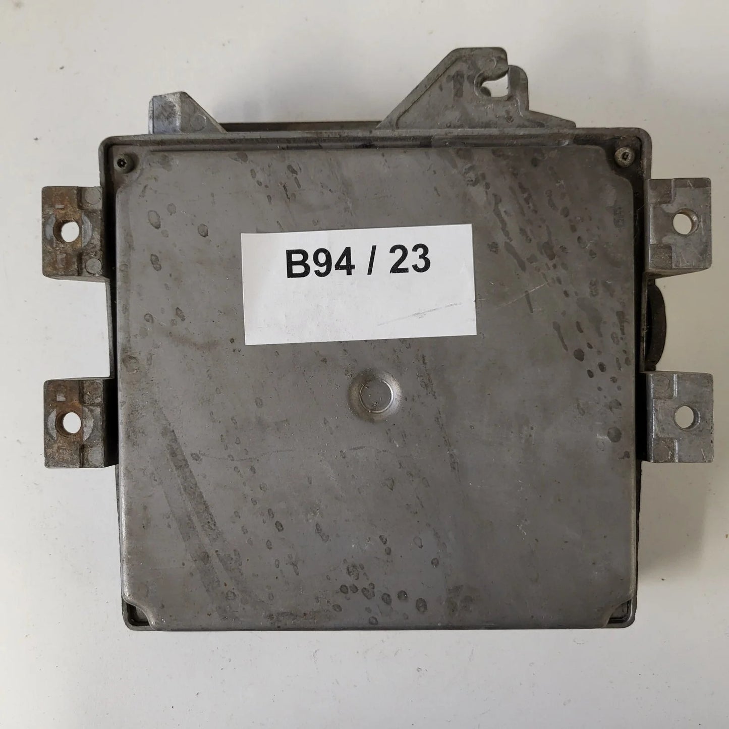 Fiat Ulysse 2.1D ECU / 9628903580 / R04010013C / LUCAS