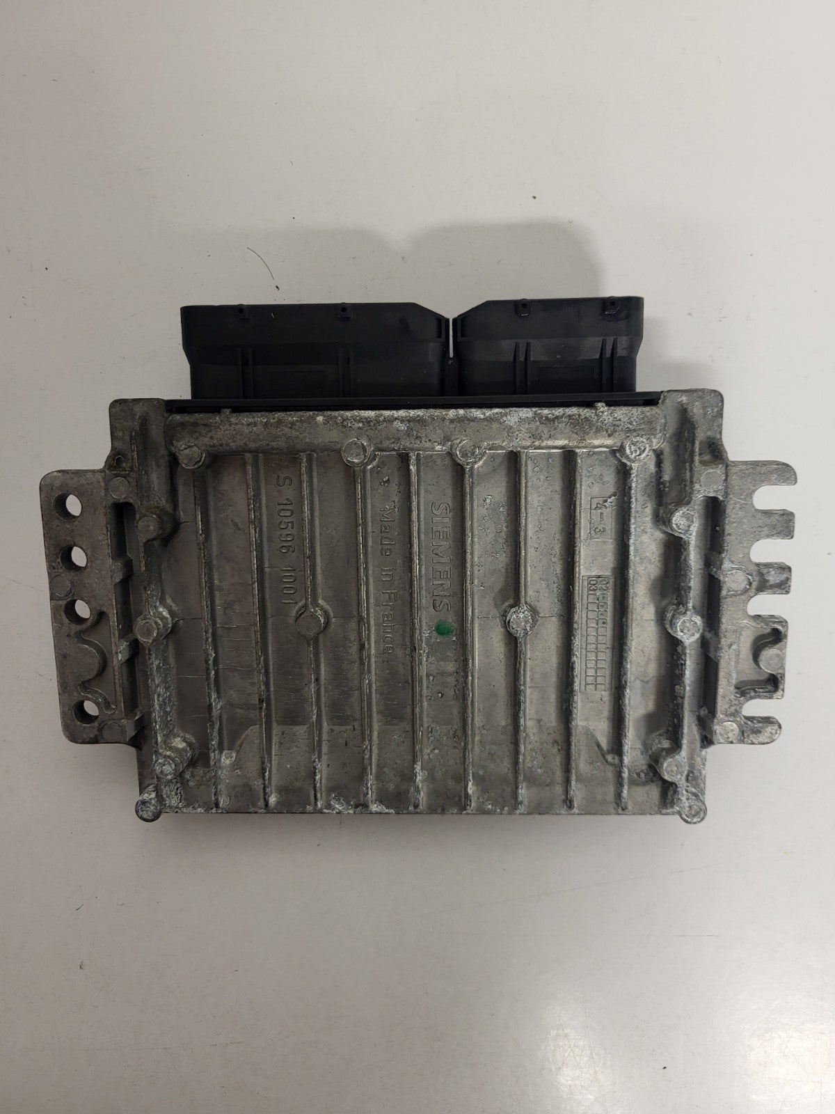 MINI COOPER 1.6 ECU / S118012001L / 1214752001901 / SIEMENS