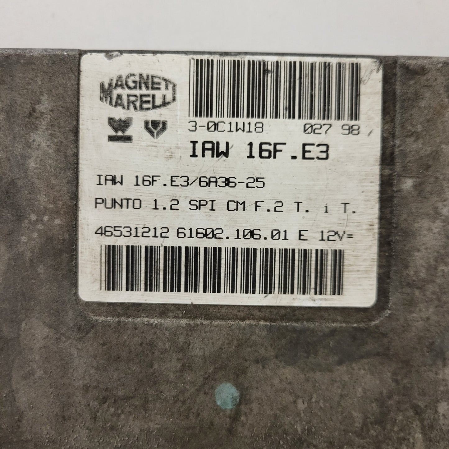 FIAT PUNTO 1.2 ECU / IAW 16F.E3 / 46531212 / 61602.106.01 / MAGNETI MARELLI