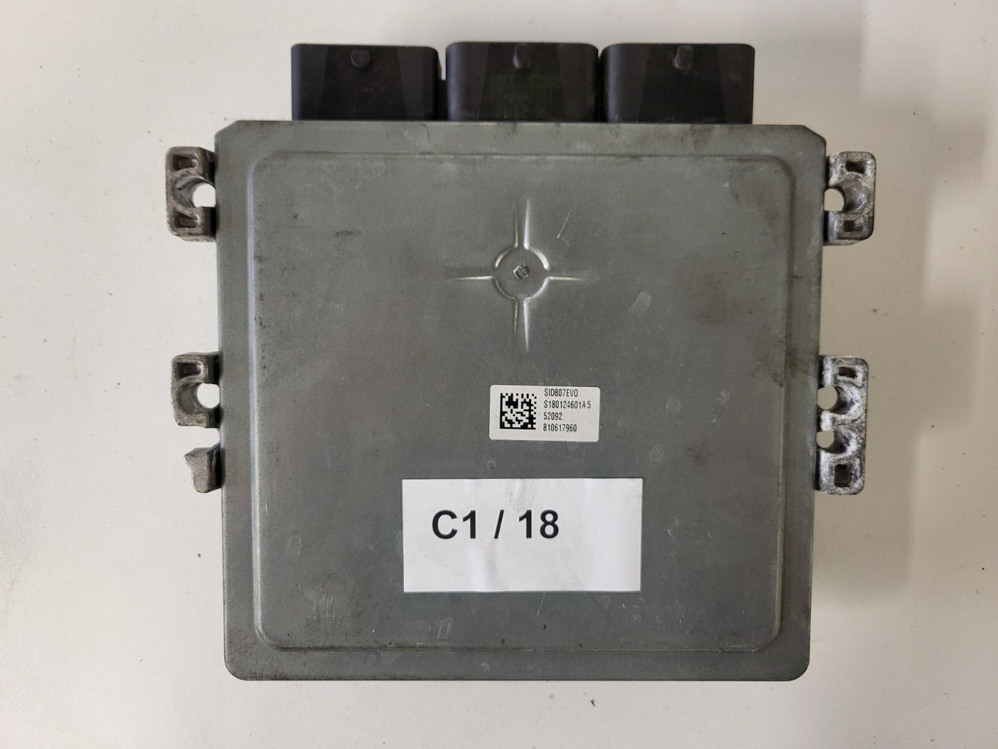 FORD FOCUS MK3 ECU / BV61-12A650-NF / S180133007F / SID807EVO / CONTINENTAL