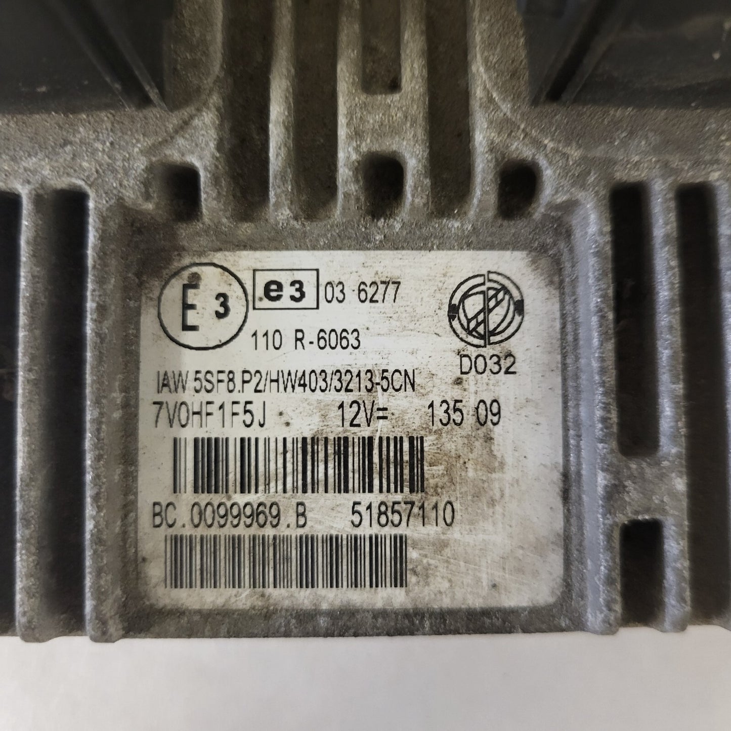 FIAT PUNTO EVO ECU / IAW 5SF8.P2 / 51857110 / HW403 / MAGNETI MARELLI