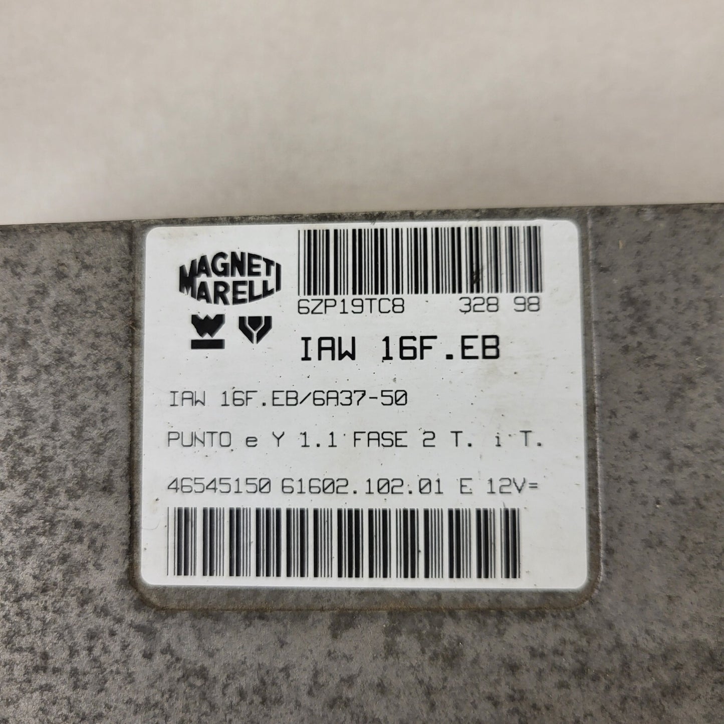 FIAT PUNTO LANCIA Y ECU / IAW 16F.EB / 46545150 / 61602.102.01 / MAGNETI MARELLI