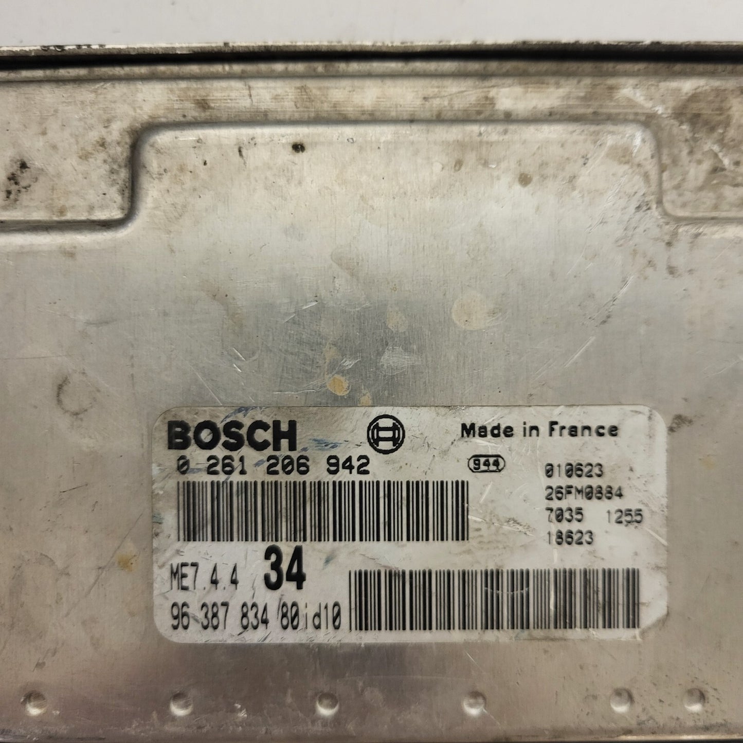 PEUGEOT CITROEN ECU / 0261206942 / 9638783480 / ME7.4.4. / BOSCH