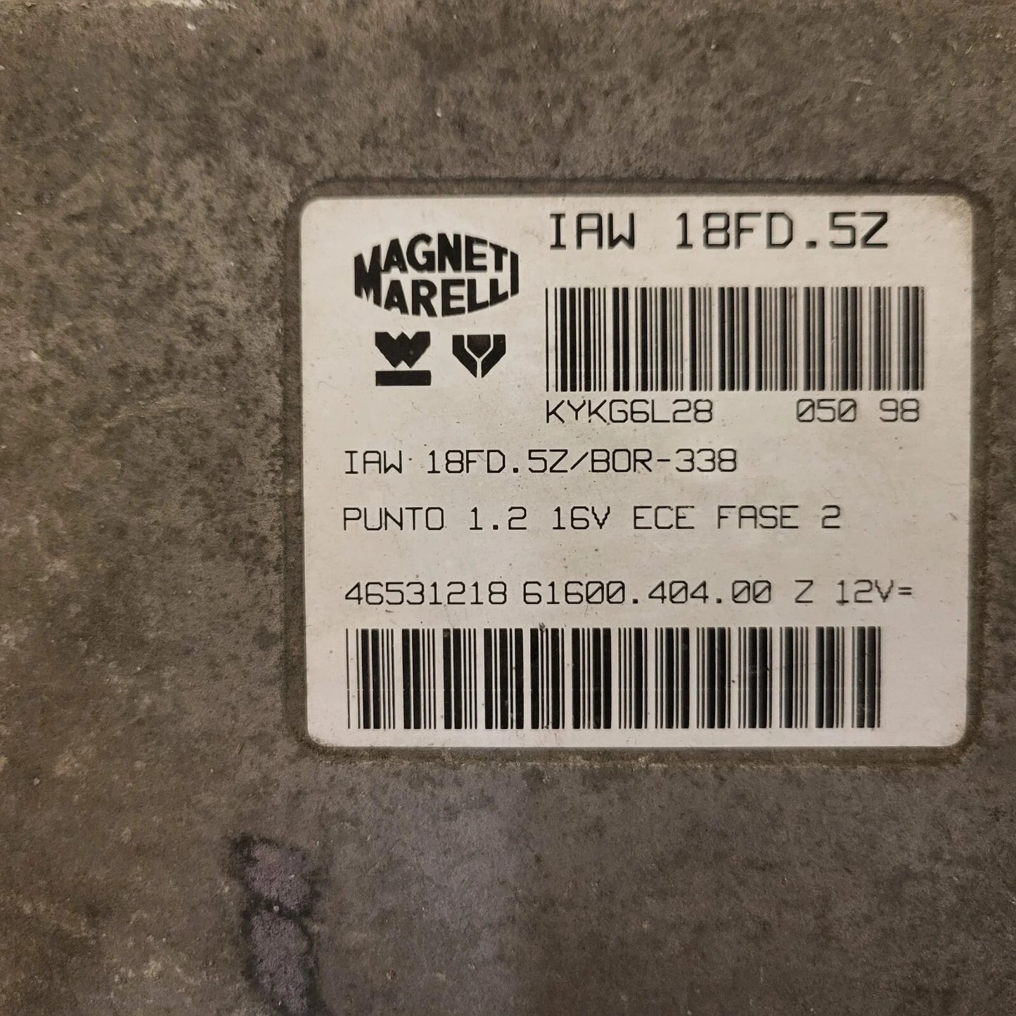 Fiat Punto 1.2 16V ECU / IAW 18FD.5Z / 46531218 / 61600.404.00 / MAGNETI MARELLI