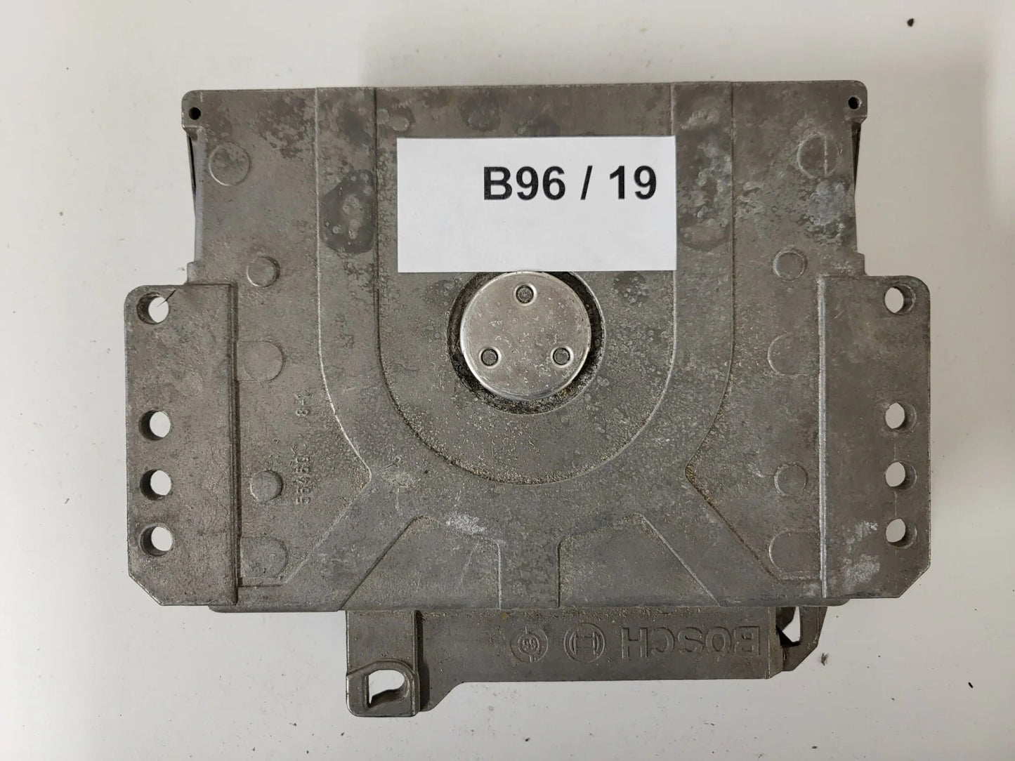 Peugeot Citroen ECU / 0261204788 / 9631528780 / BOSCH