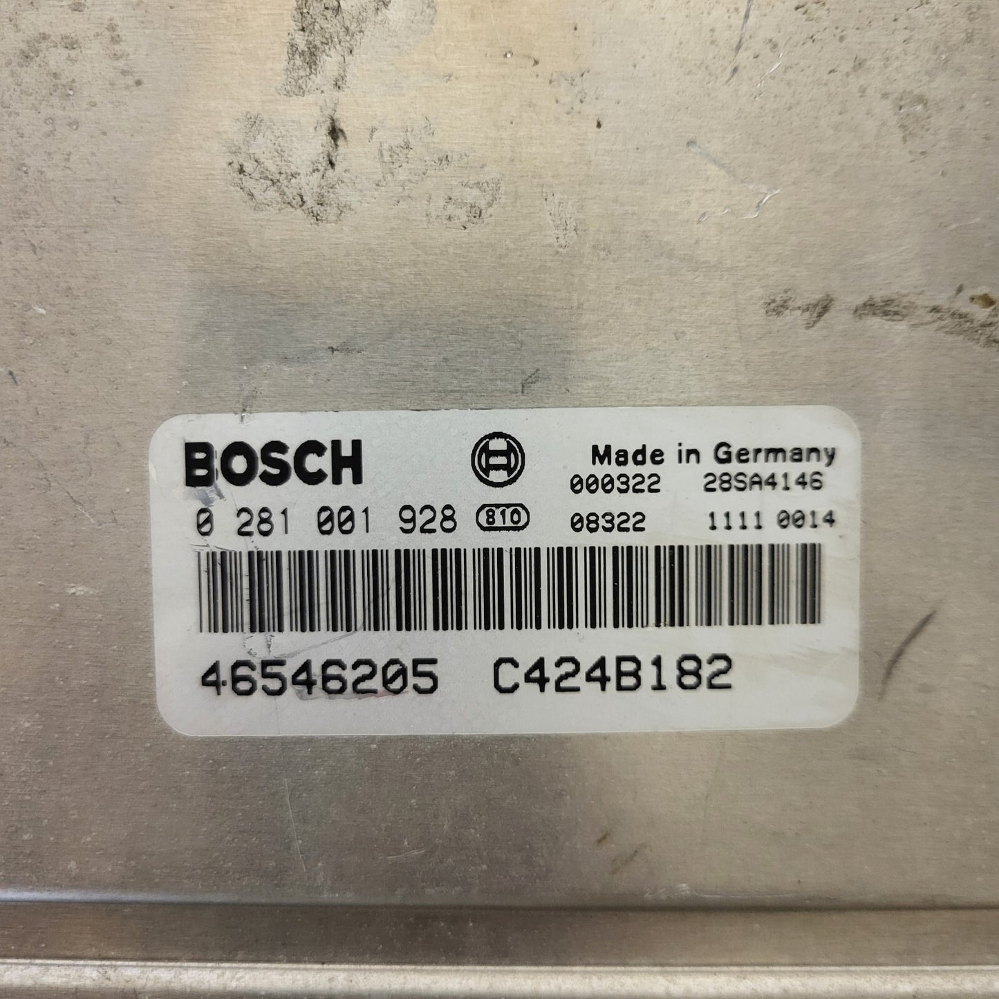 Fiat BRAVO ECU / 0281001928 / 46546205 / C424B182 / BOSCH