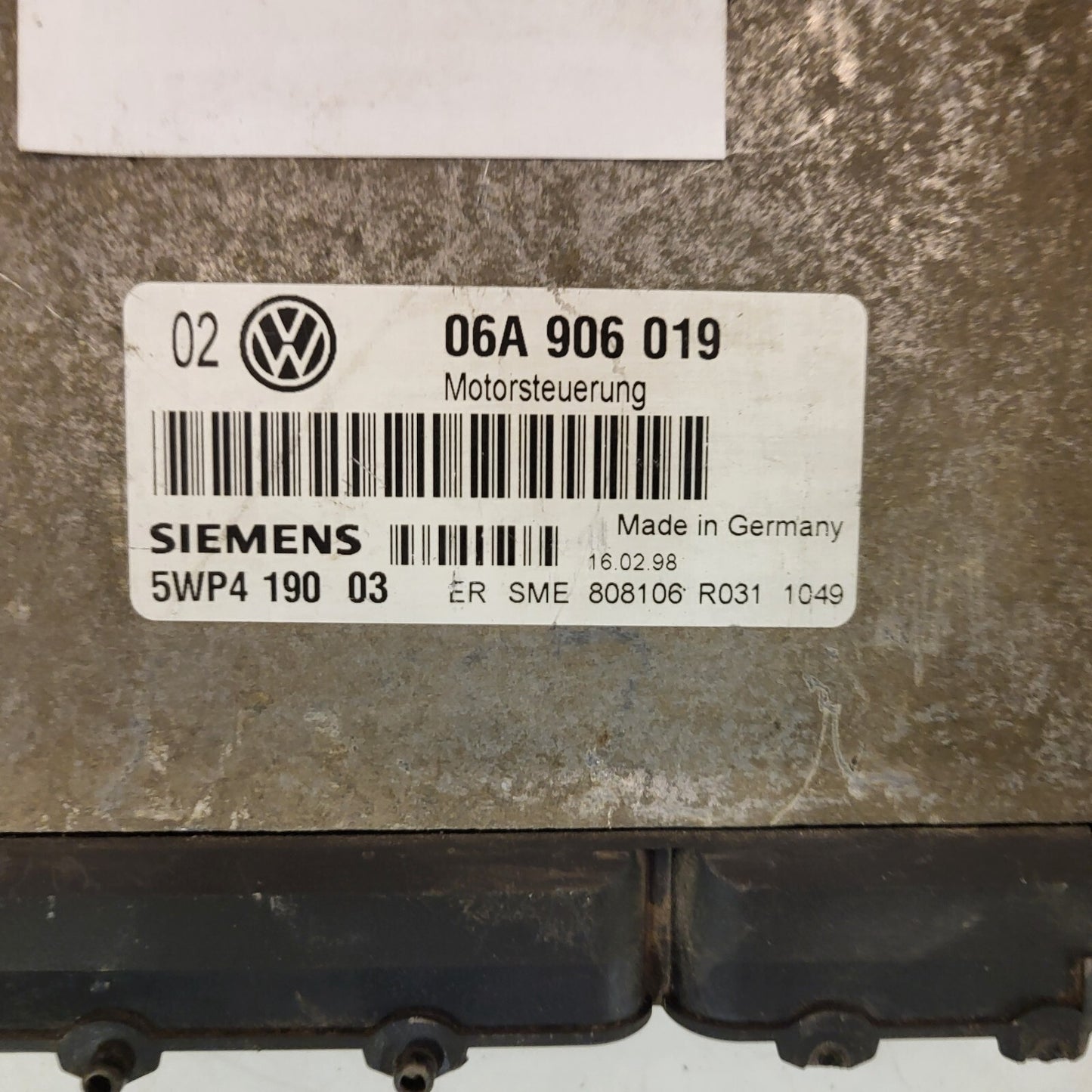 VW AUDI ECU / 06A906019 / 5WP4190 03 / SIEMENS