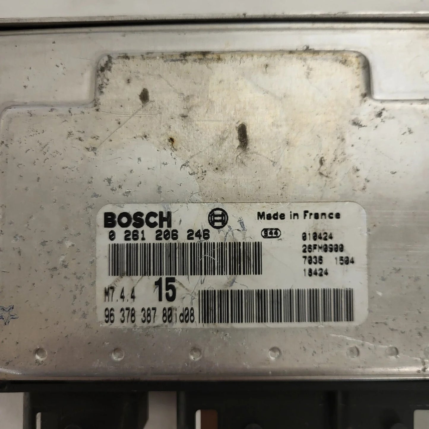 Peugeot Citroen ECU / 0261206246 / M7.4.4 / 9637838780 / BOSCH