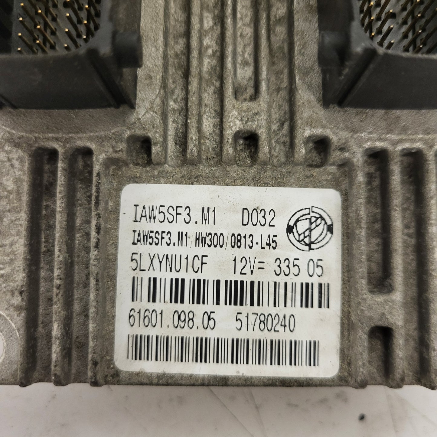 FIAT GRANDE PUNTO ECU / IAW 5SF3.M1 / 51780240 / 61601.098.05 / HW300 IAW5SF3.M1