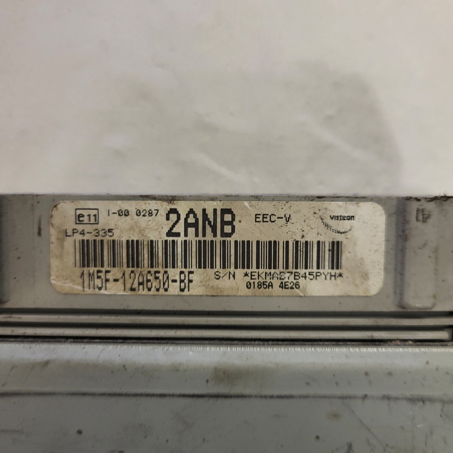 FORD FOCUS ECU / 1M5F-12A650-BF / 2ANB / EEC-V / PL4-335 / VISTEON
