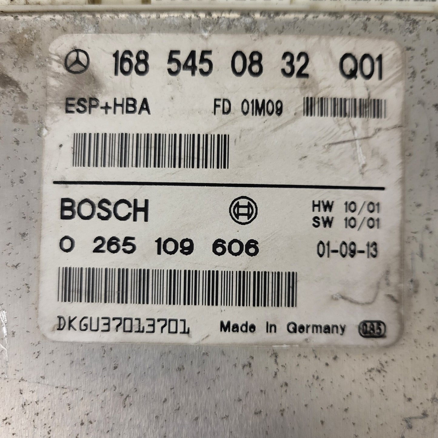Mercedes W168 A-Class ECU / 1685450832 / 0265109606 / BOSCH