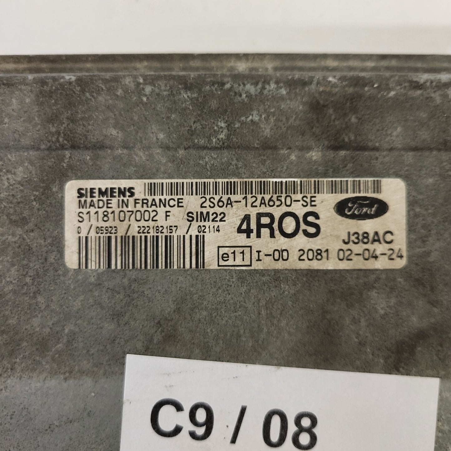 FORD FIESTA ECU / 2S6A-12A650-SE / S118107002 / S118107002F / 4ROS / SIM22 / SIE