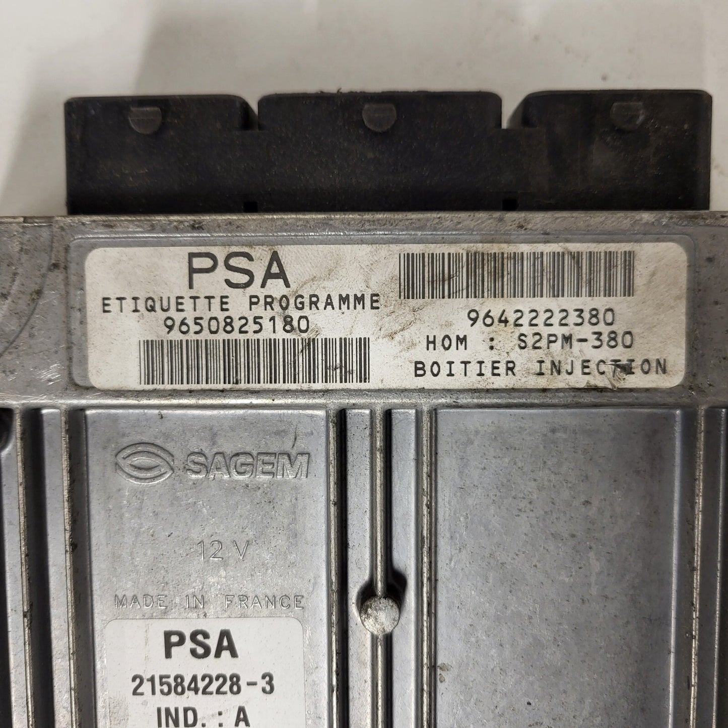 PEUGEOT CITROEN ECU / 21584228-3 / 9650825180 / 9642222380 / S2PM-380 / SAGEM