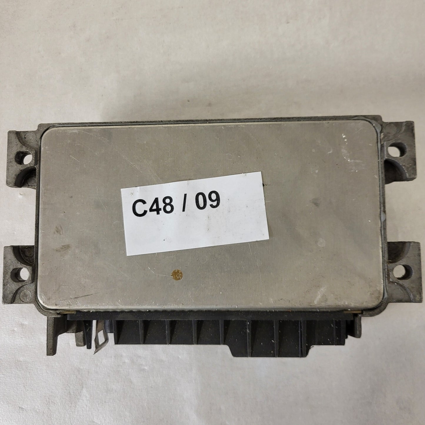 LANCIA Y 1.2 ECU / IAW 16F.ET / 46524188 / 61602.108.00 / MAGNETI MARELLI
