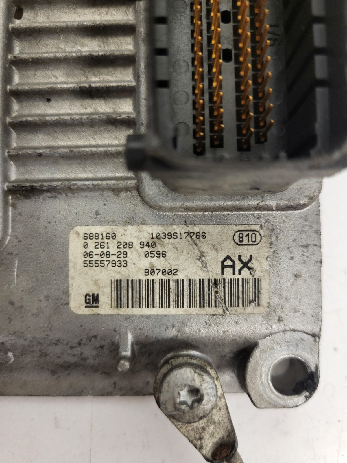 OPEL CORSA D ECU / 0261208940 / 55557933 / AX / BOSCH