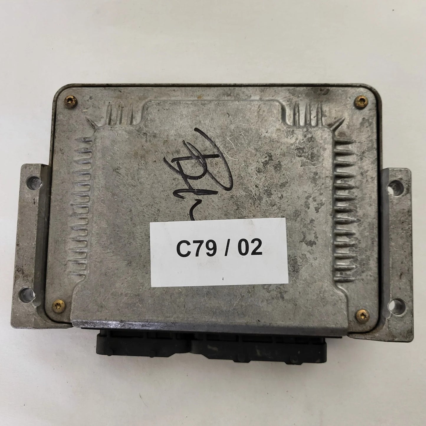 Fiat STILO ECU / 0281011396 / 55187569 / 1039S02173 / BOSCH