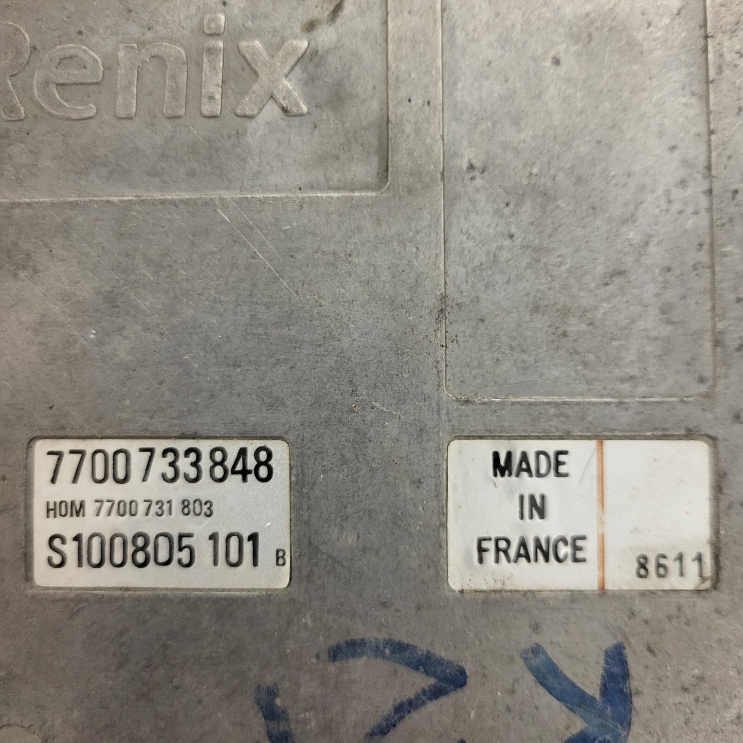 RENAULT 21 ECU / 7700733848 / 7700731803 / S100805101B / S100805101