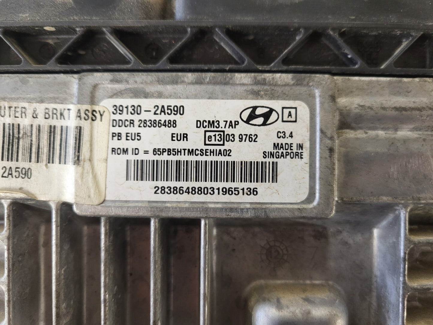 HYUNDAI I20 ECU / 21652511-7 / DCM3.7AP / DDCR 28386488 /