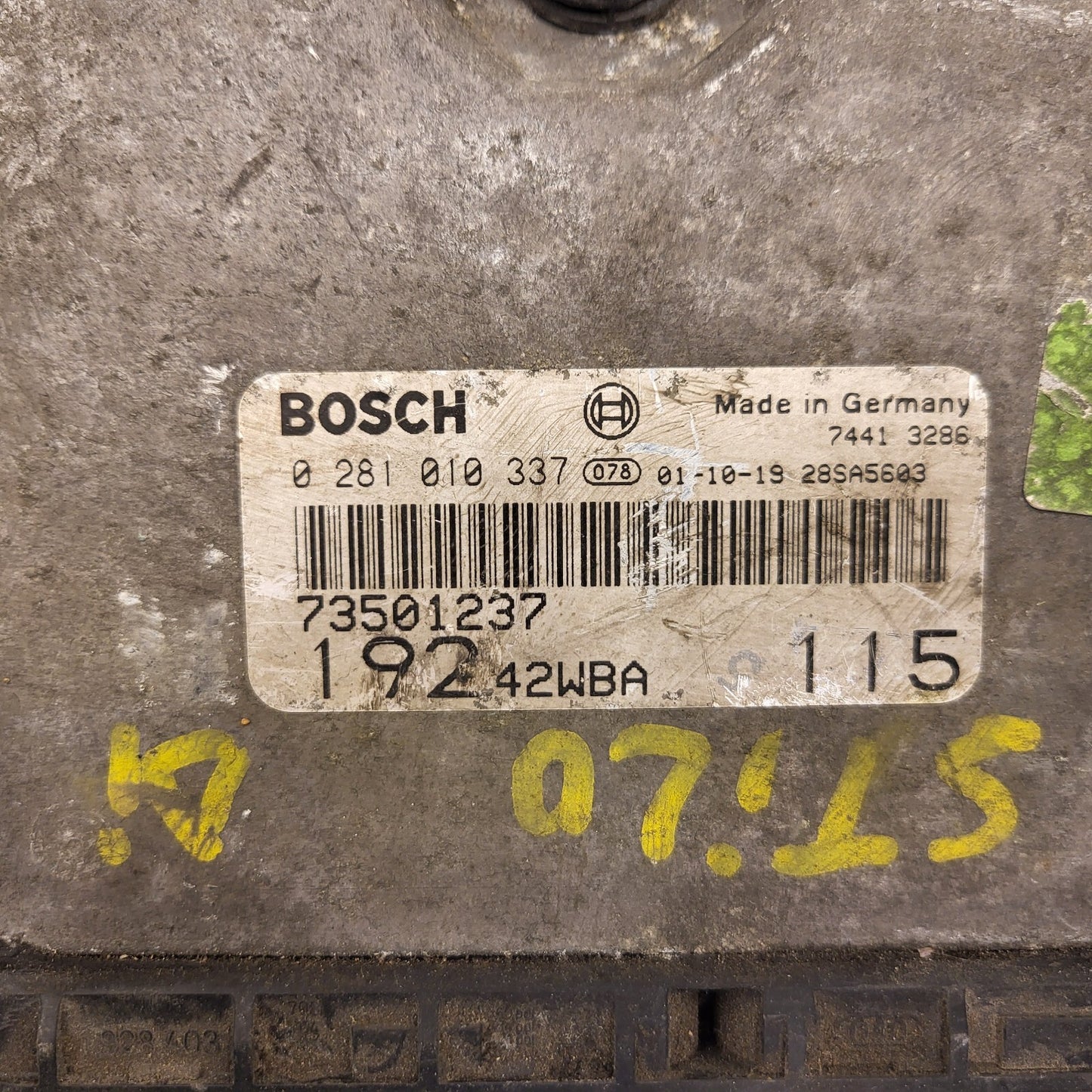 Fiat STILO JTD ECU / 0281010337 / 73501237 / 19242WBA / BOSCH