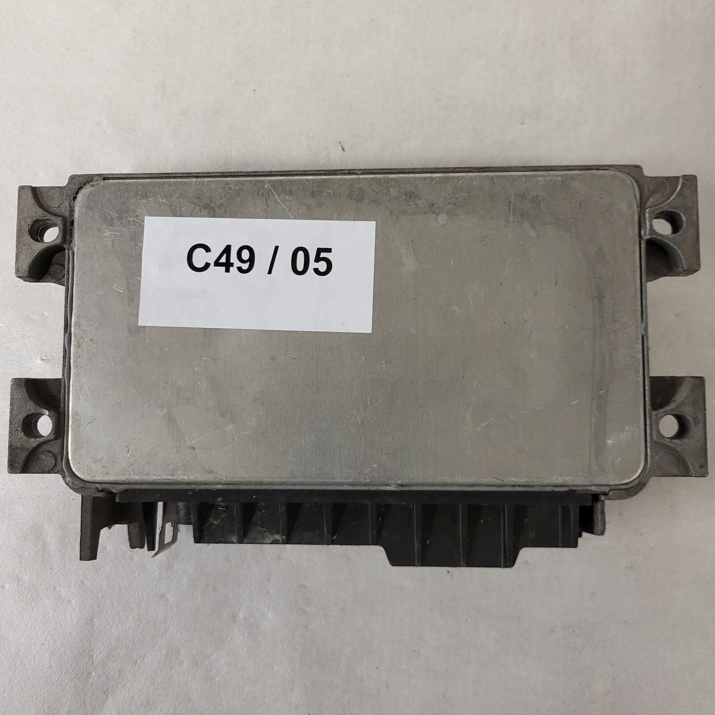 FIAT PUNTO 1.2 ECU / 16F.E3 / 46531212 / 61602.106.01 / MAGNETI MARELLI
