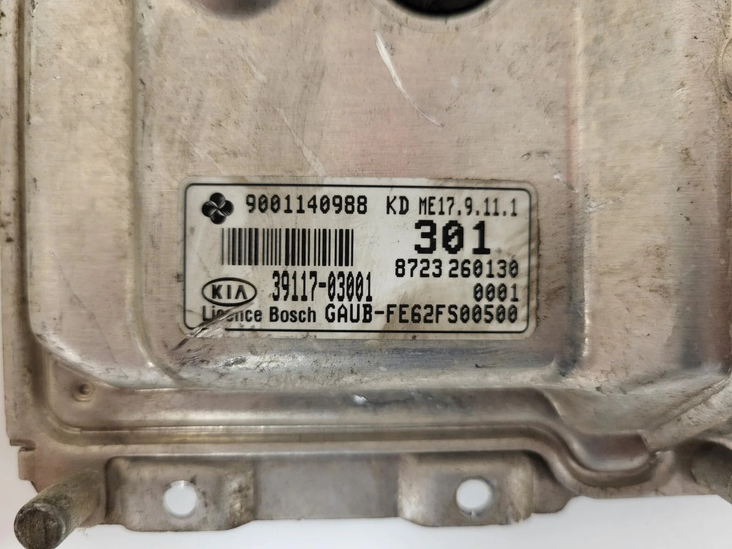 Kia Rio ECU / 9001140988 / 39117-03001 / 1038407767 / ME17.9.11.1