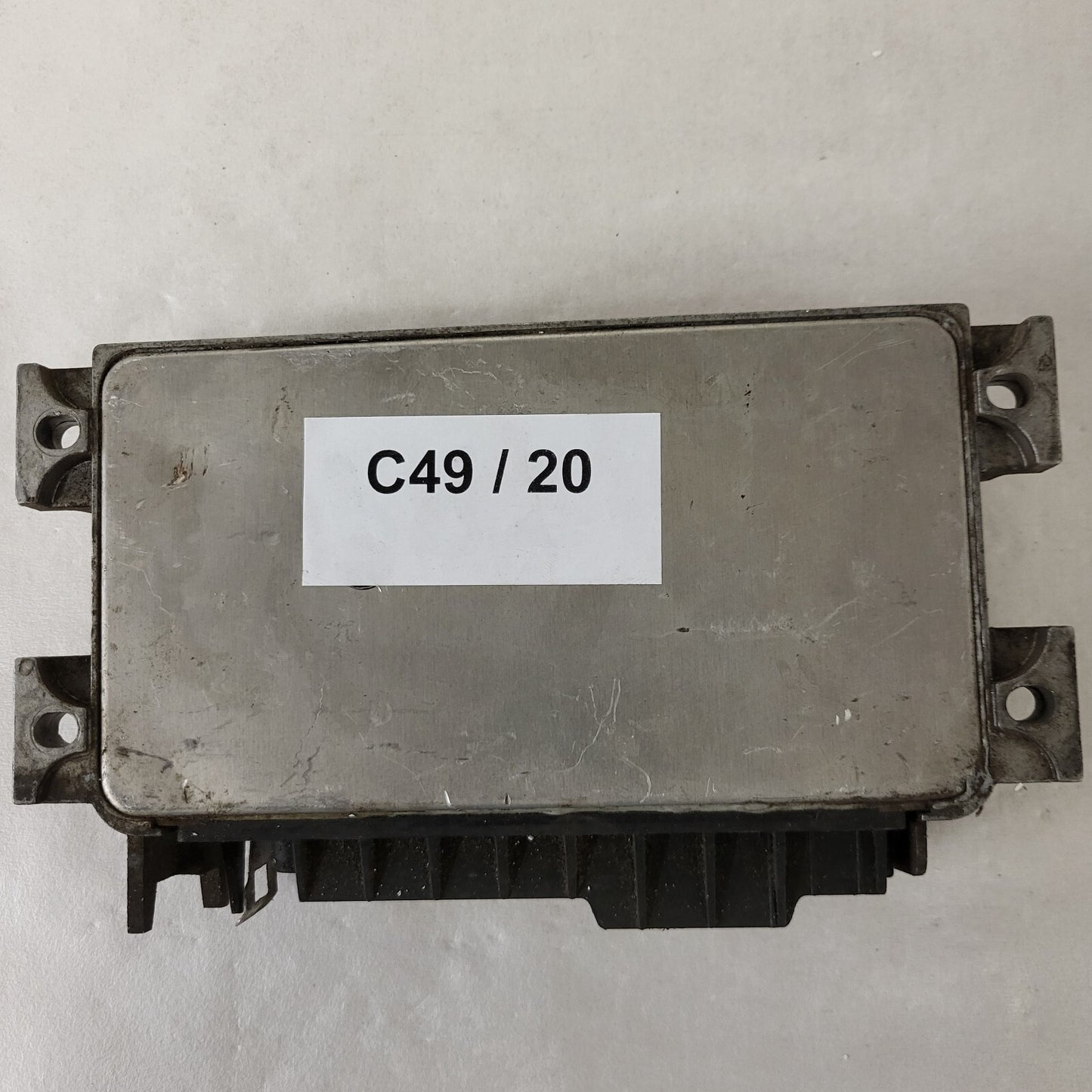 Fiat Punto 1.1 ECU / 46467018 / IAW 16F.EB / 61602.063.02 / MAGNETI MARELLI