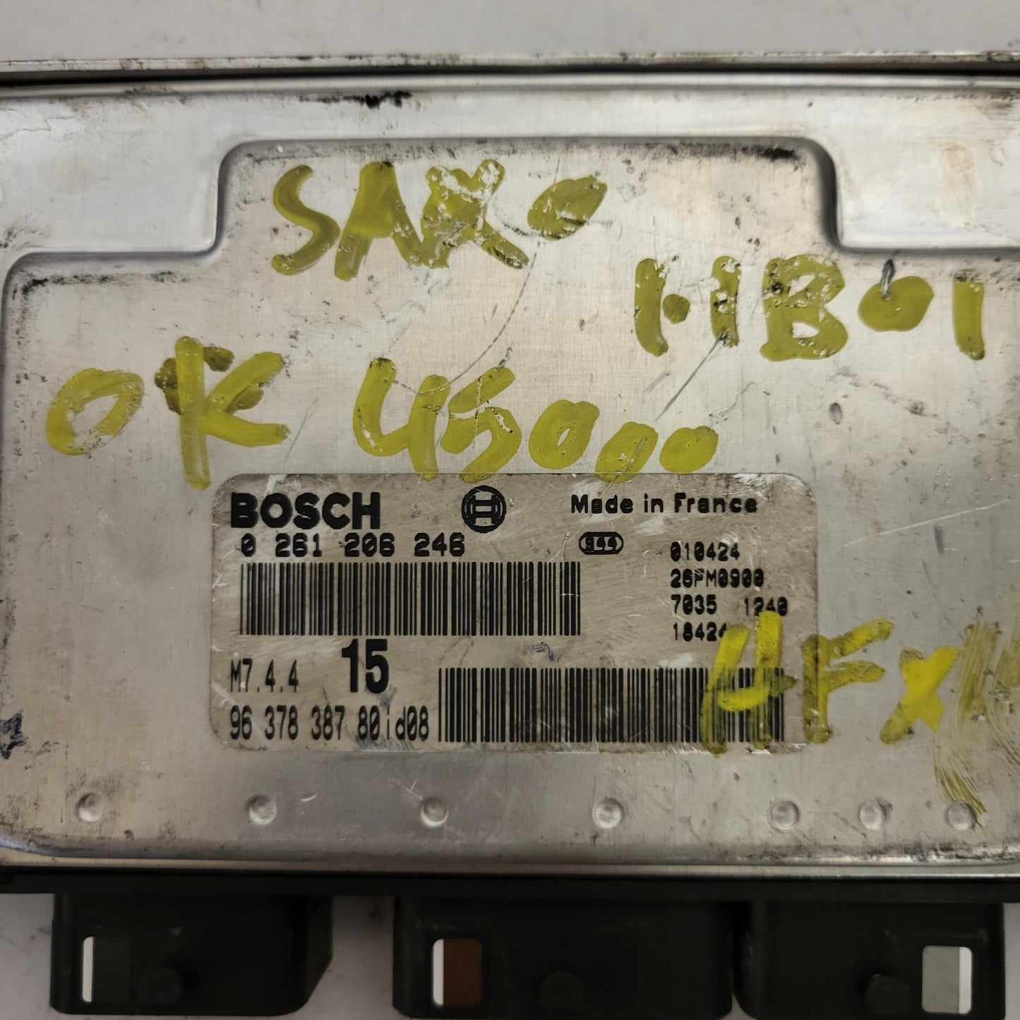 Peugeot Citroen ECU / 0261206246 / M7.4.4 / 9637838780 / BOSCH