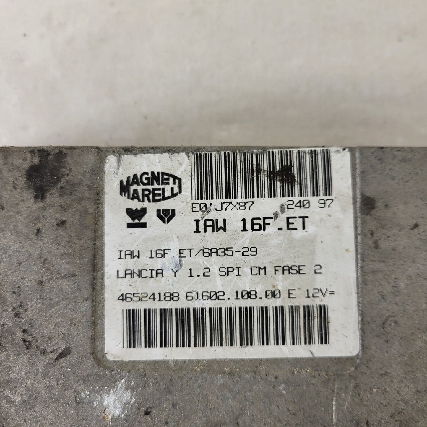 LANCIA Y 1.2 ECU / IAW 16F.ET / 46524188 / 61602.108.00 / MAGNETI MARELLI