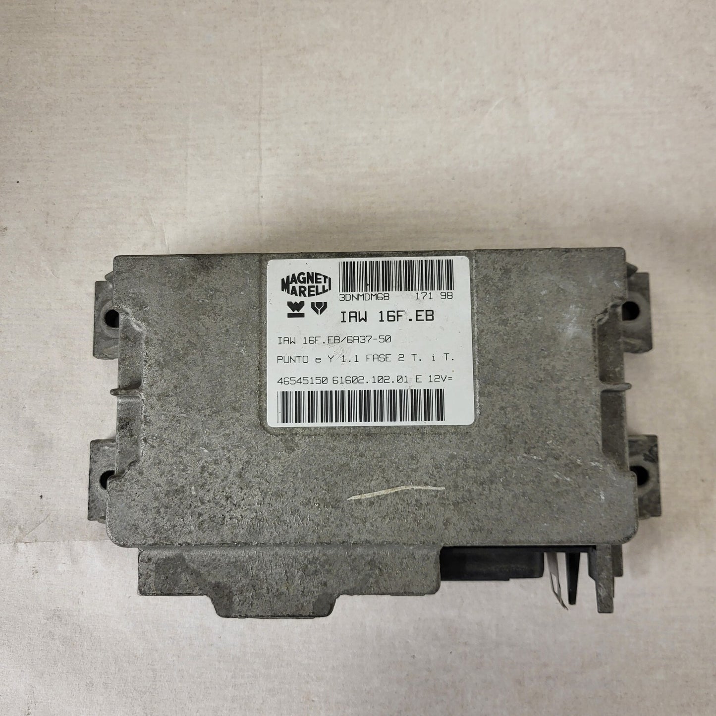 FIAT PUNTO LANCIA Y ECU / IAW 16F.EB / 46545150 / 61602.102.01 / MAGNETI MARELLI