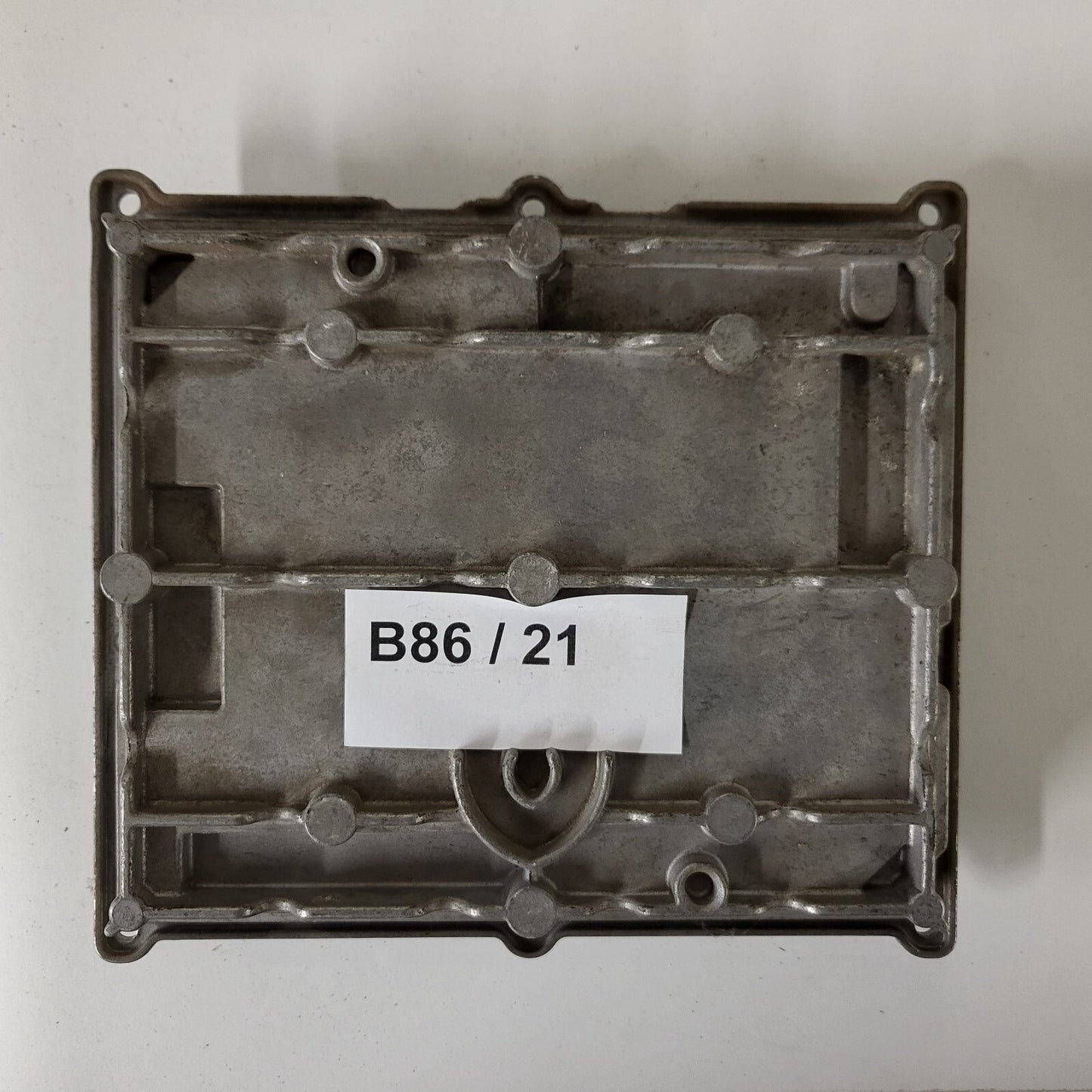 SMART FORTWO ECU / 0261205005 / 0003107V007 / BOSCH