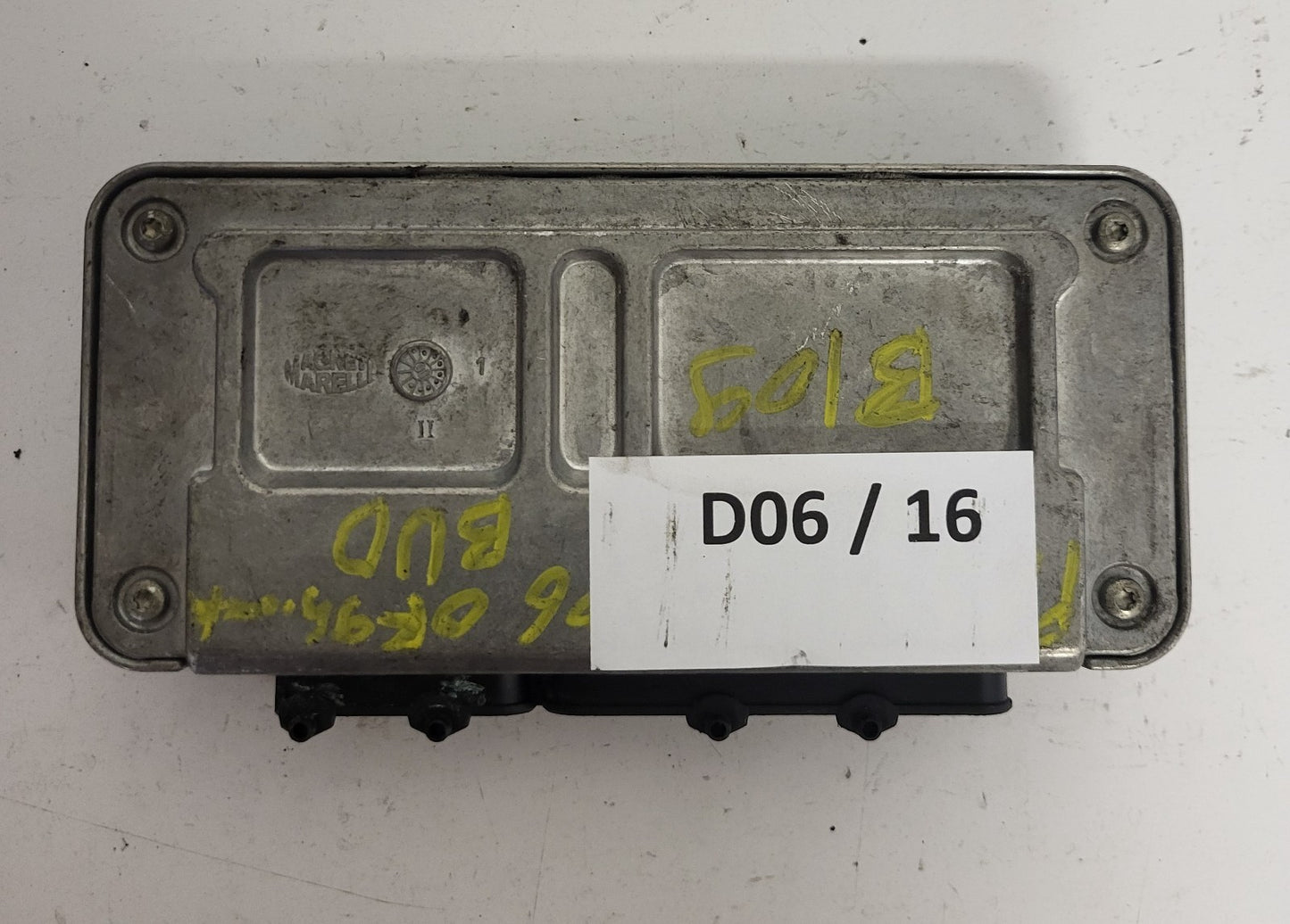 SKODA FABIA ECU / 03C906024D / 4HV / IAW 4HV.D / 61601.357.03