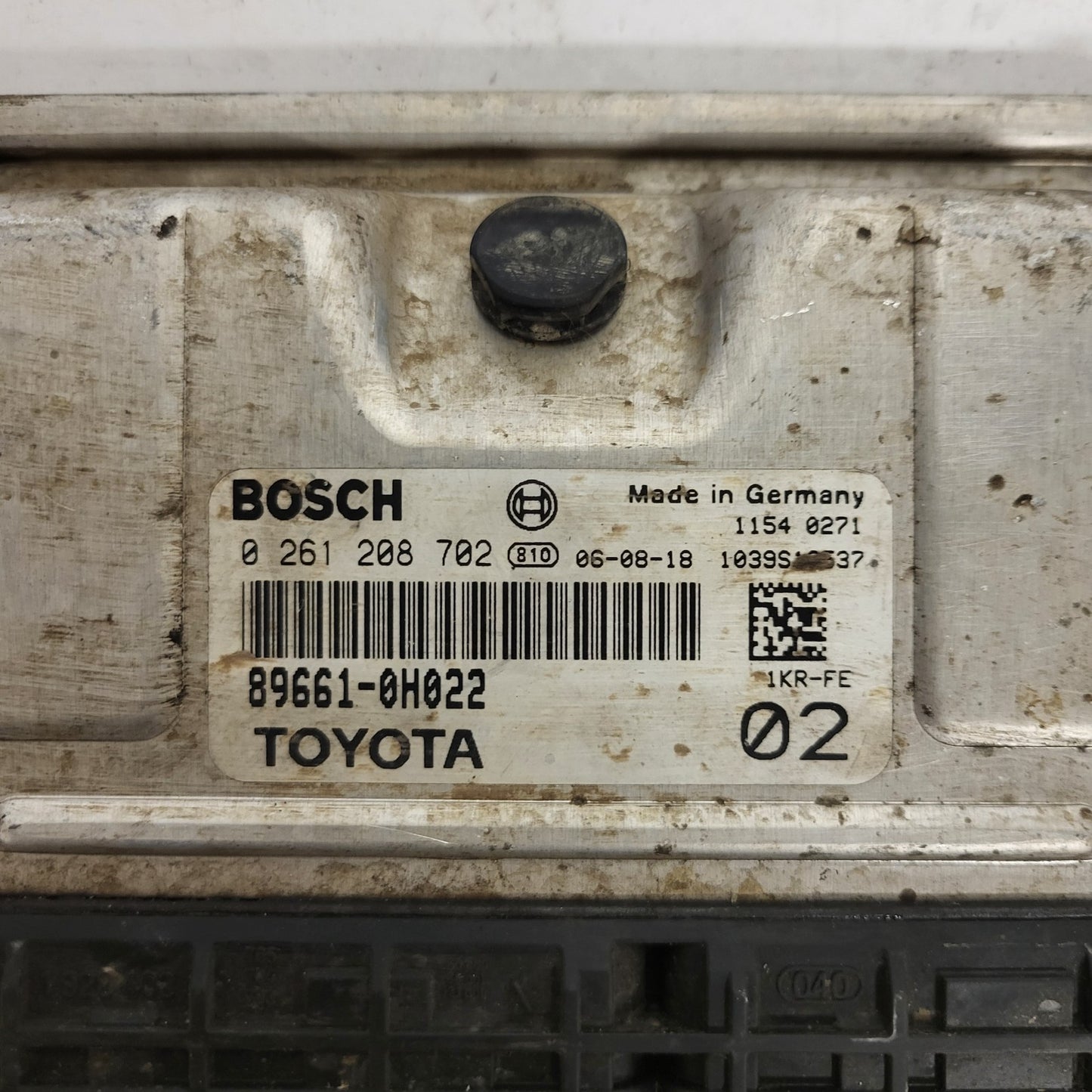 TOYOTA AYGO C1 107 ECU / 0261208702 / 89661-0H022 / BOSCH