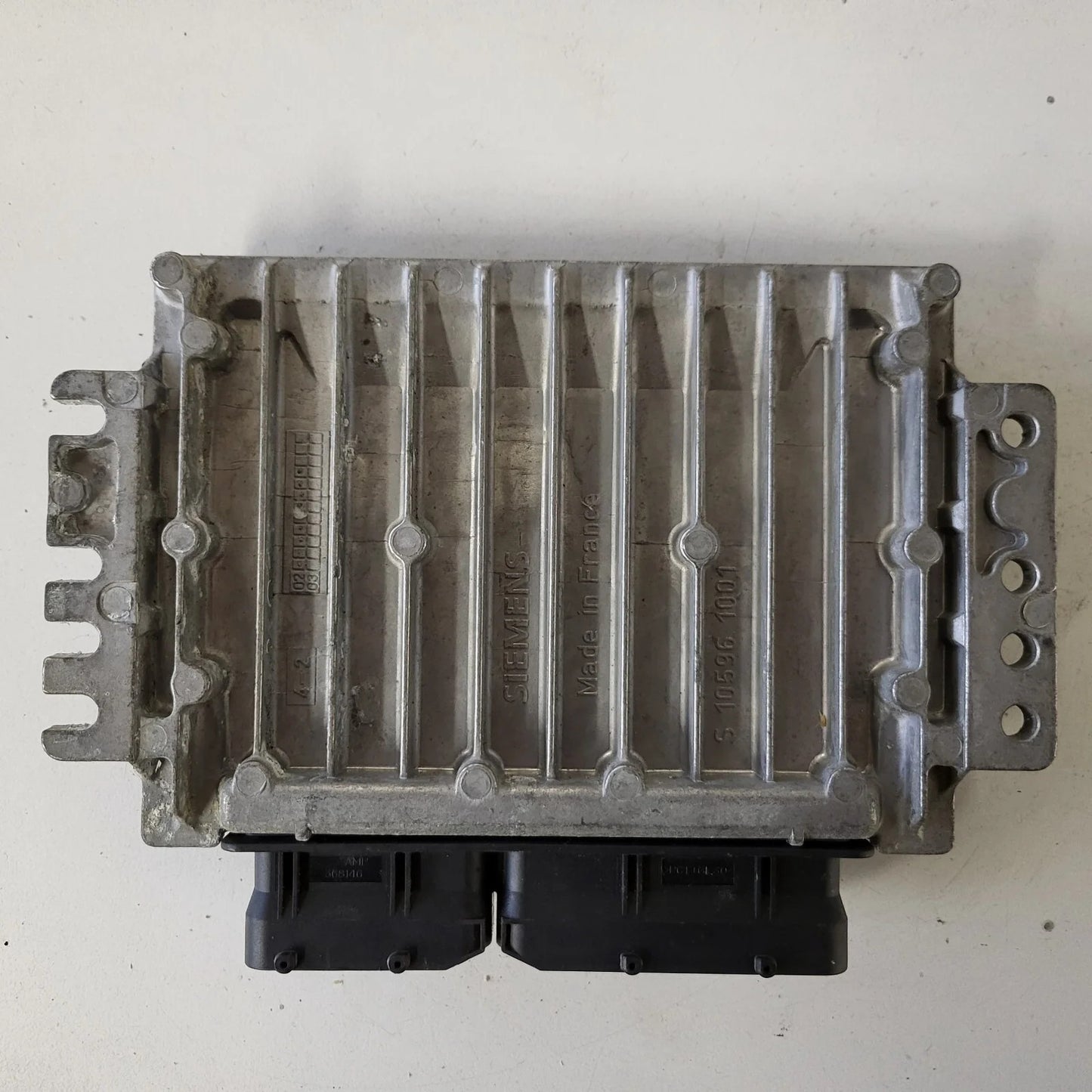 MINI COOPER ECU / S118012001M / 1214752001901 / SIEMENS