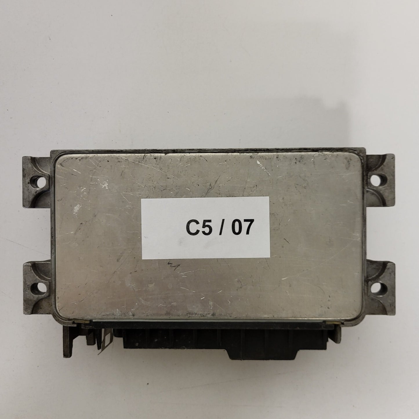 Fiat Punto 1.1 ECU / IAW 16F.EB / 7795574 / 61602.063.01 / MAGNETI MARELLI