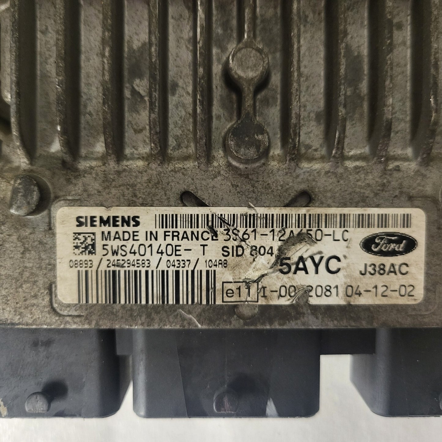 FORD FIESTA ECU / 3S61-12A650-LC / 5WS40140E-T / 5AYC / SID804 / J38A SIEMENS