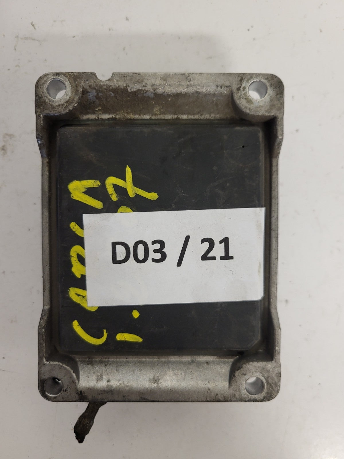 OPEL CORSA D ECU / 0261208940 / 55557933 / AX / BOSCH