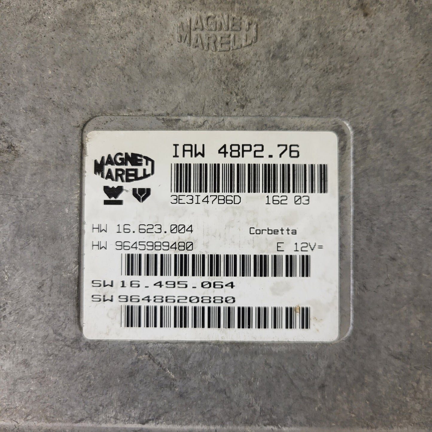 Peugeot 206 1.1 ECU / IAW 48P2.76 / SW 9648620880 / HW 9645989480