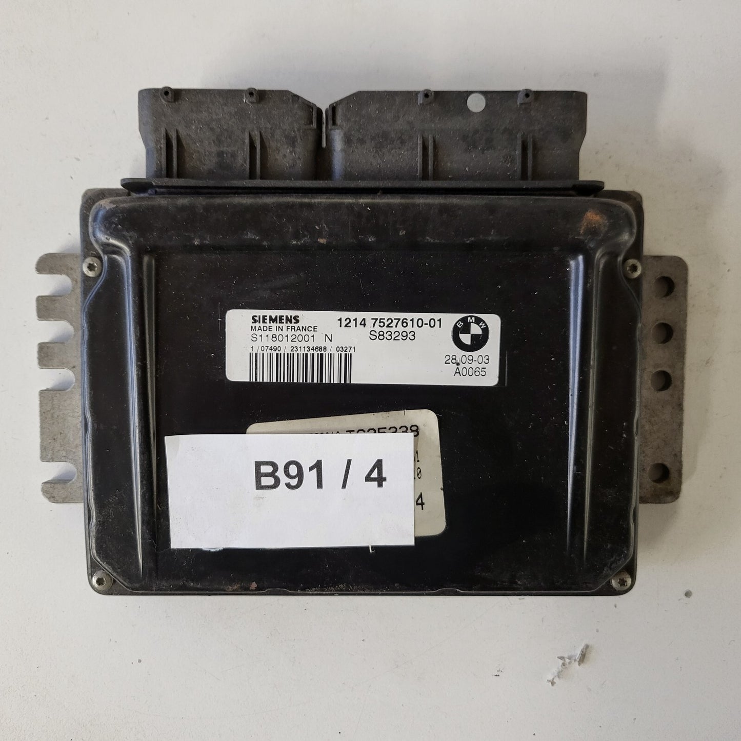 MINI COOPER 1.6 ECU / S118012001N / 1214752761001 / SIEMENS