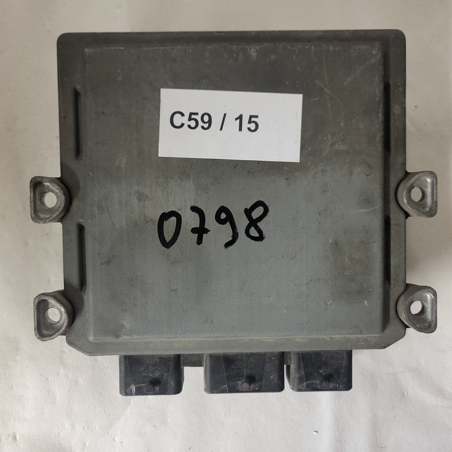 FORD FIESTA ECU / 3S61-12A650-LC / 5WS40140E-T / 5AYC / SID804 / J38A SIEMENS
