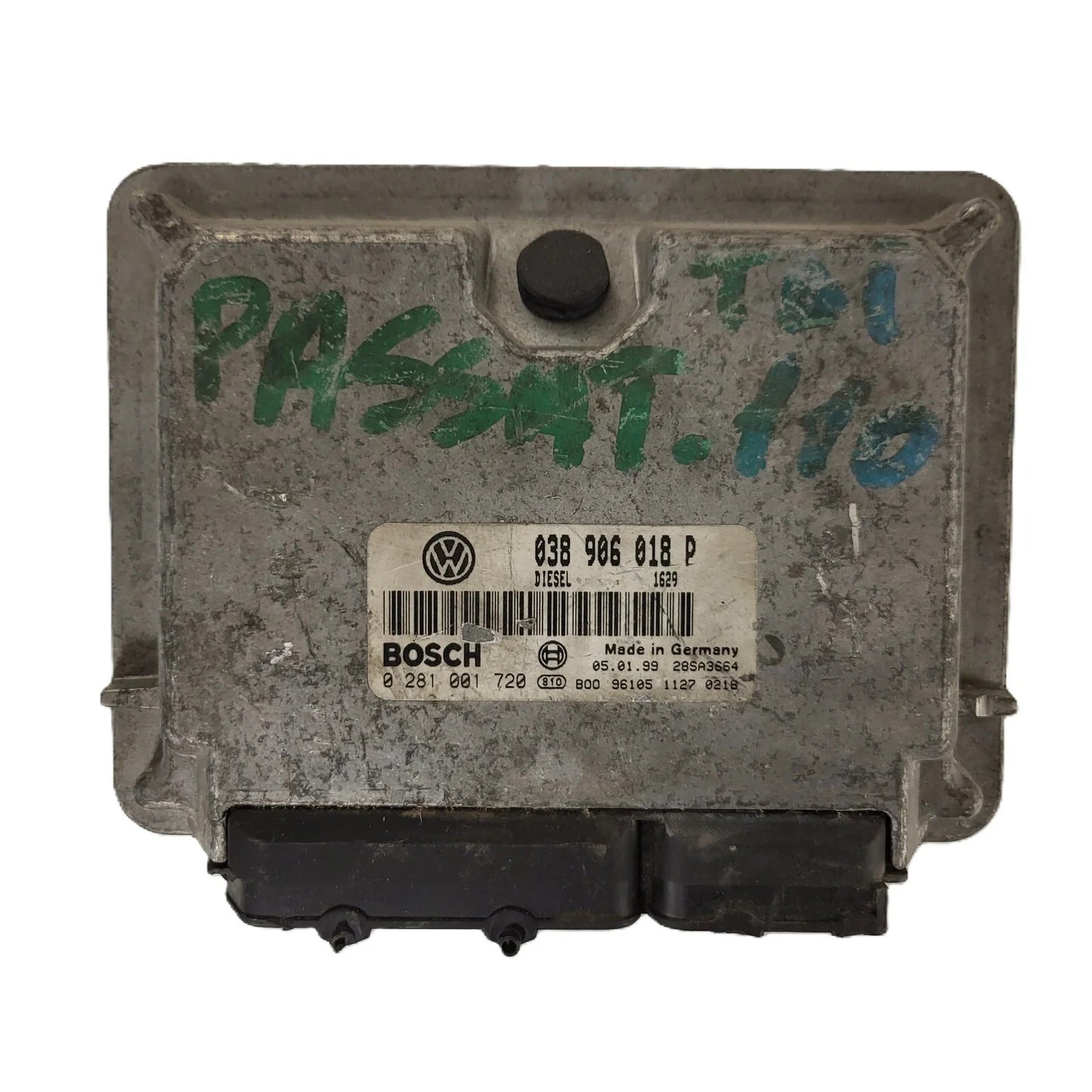 VW PASSAT ECU / 038906018P / 0281001720 / 28SA3664 / BOSCH