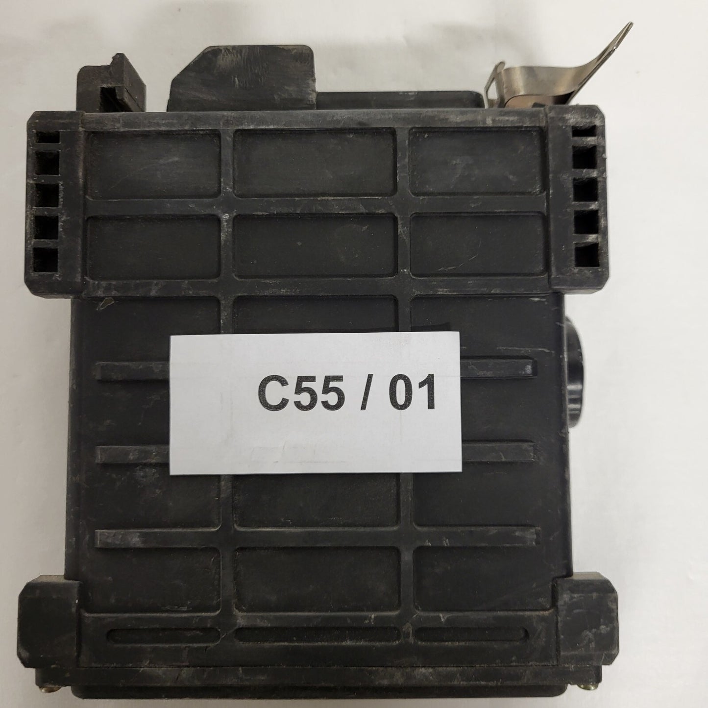 Mercedes Benz W201 W204 ECU / 0280800124 / 0035454932 / BOSCH