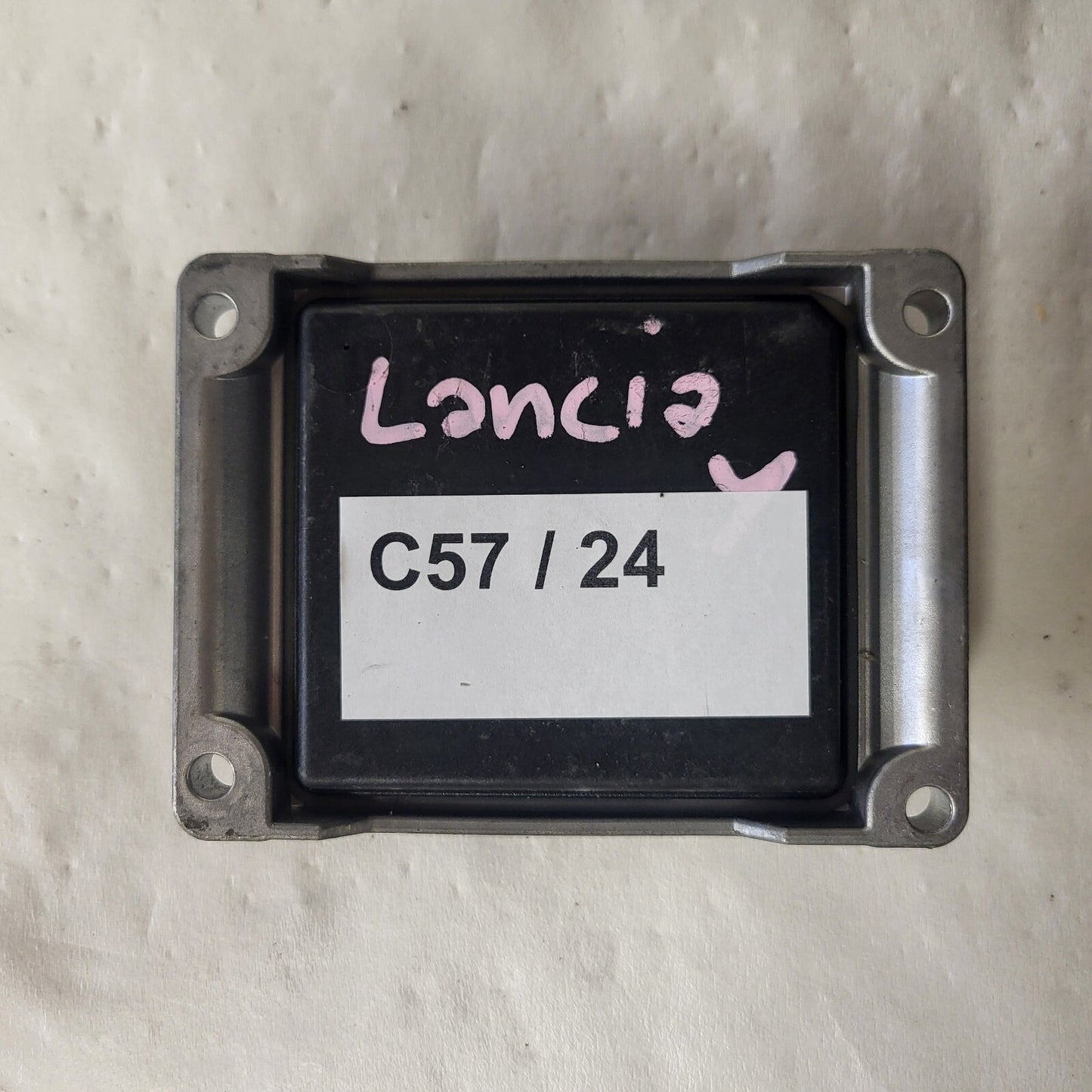 LANCIA YPSILON Y ECU / 0261207088 / 0055191981 / 055191981 / BOSCH