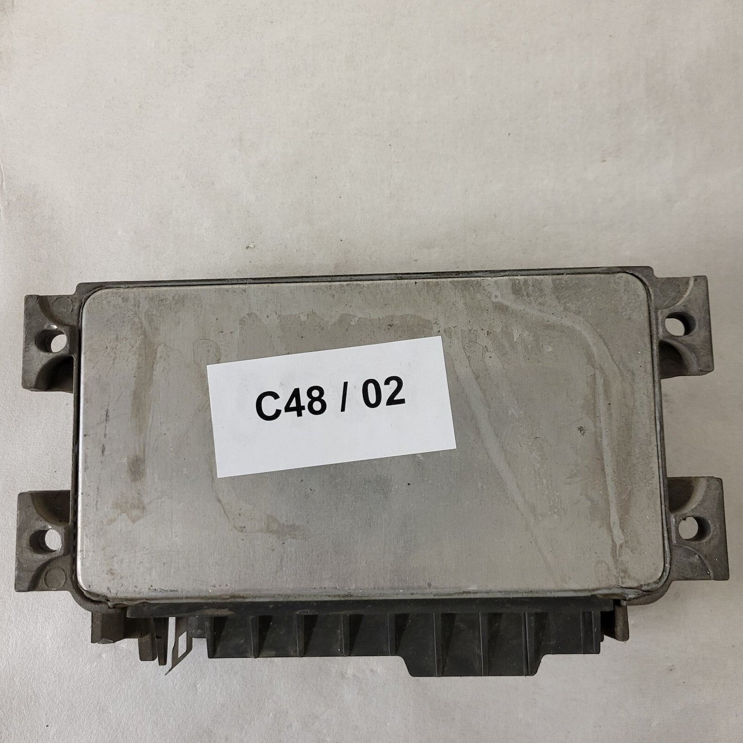 FIAT PUNTO 1.2 ECU / IAW 16F.E3 / 46531212 / 61602.106.01 / MAGNETI MARELLI