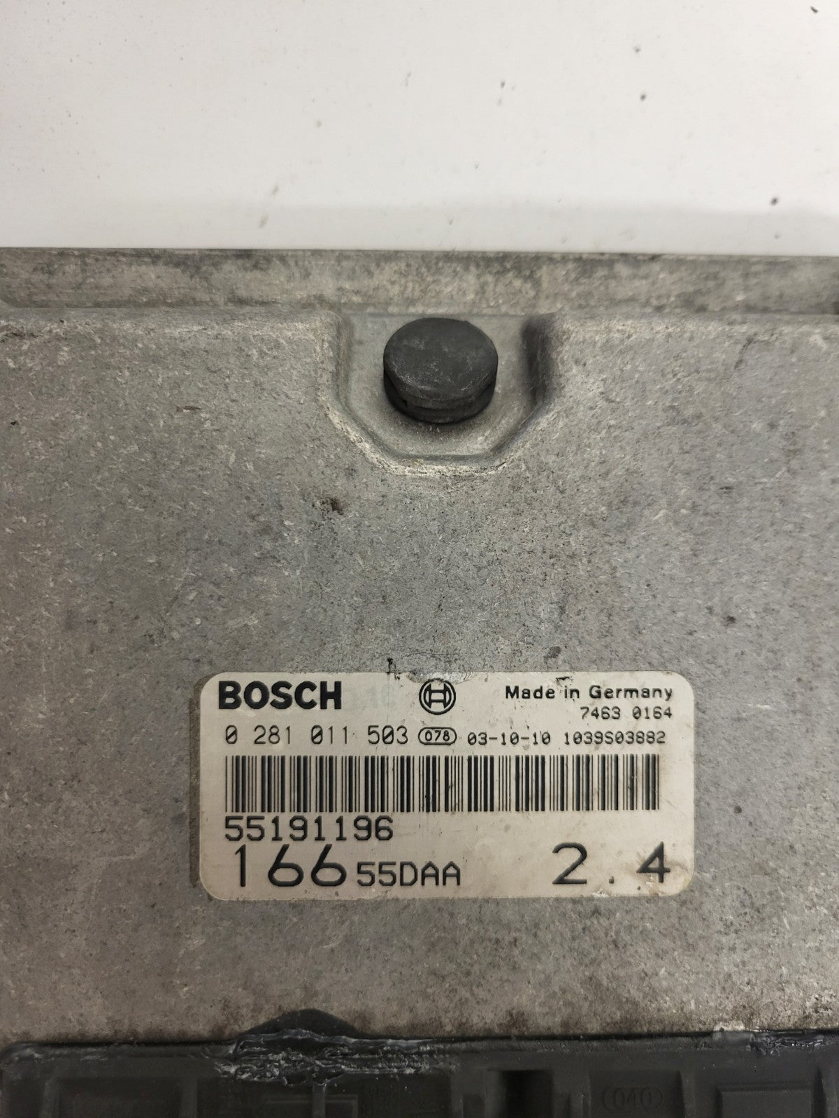 ALFA ROMEO 166 2.4 ECU / 0281011503 / 55191196 / BOSCH