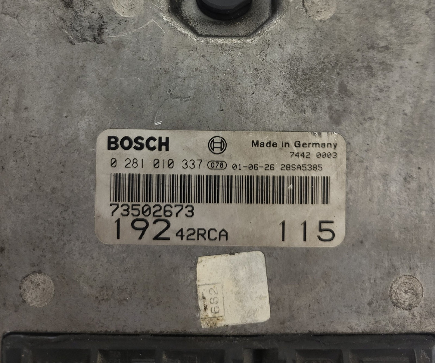 Fiat STILO ECU / 0281010337 / 73502673 / BOSCH