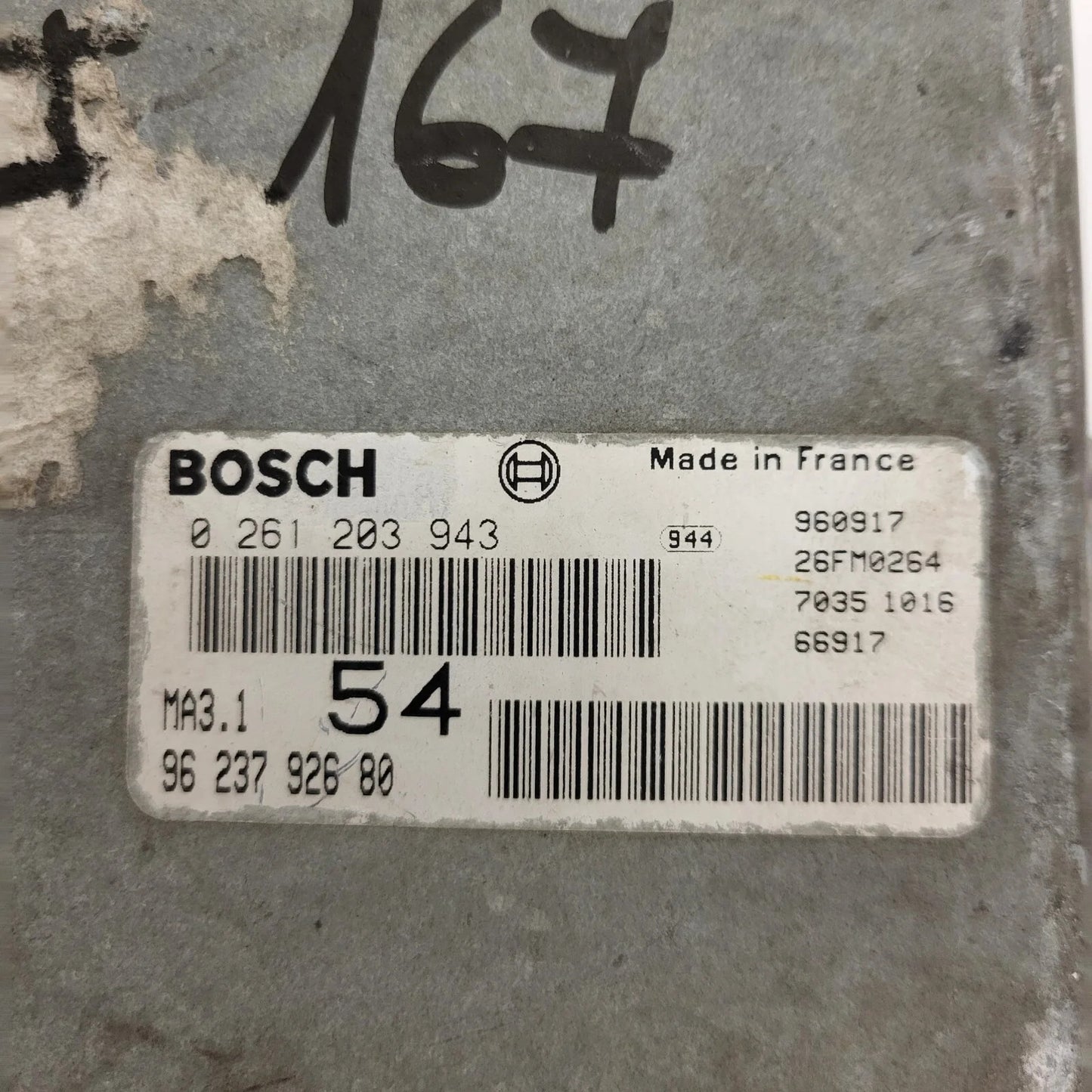 Peugeot 106 Citroen Saxo 1.1 ECU / 0261203736 / 96203998980 / MA3.1 / BOSCH