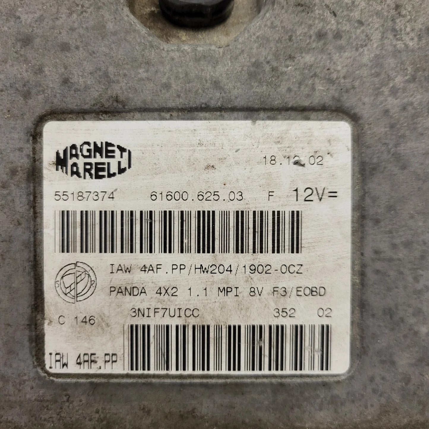 FIAT PANDA 1.1 ECU / 55187374 / IAW 4AF.PP / HW204 / 61600.625.03 MAGNETI MARELL