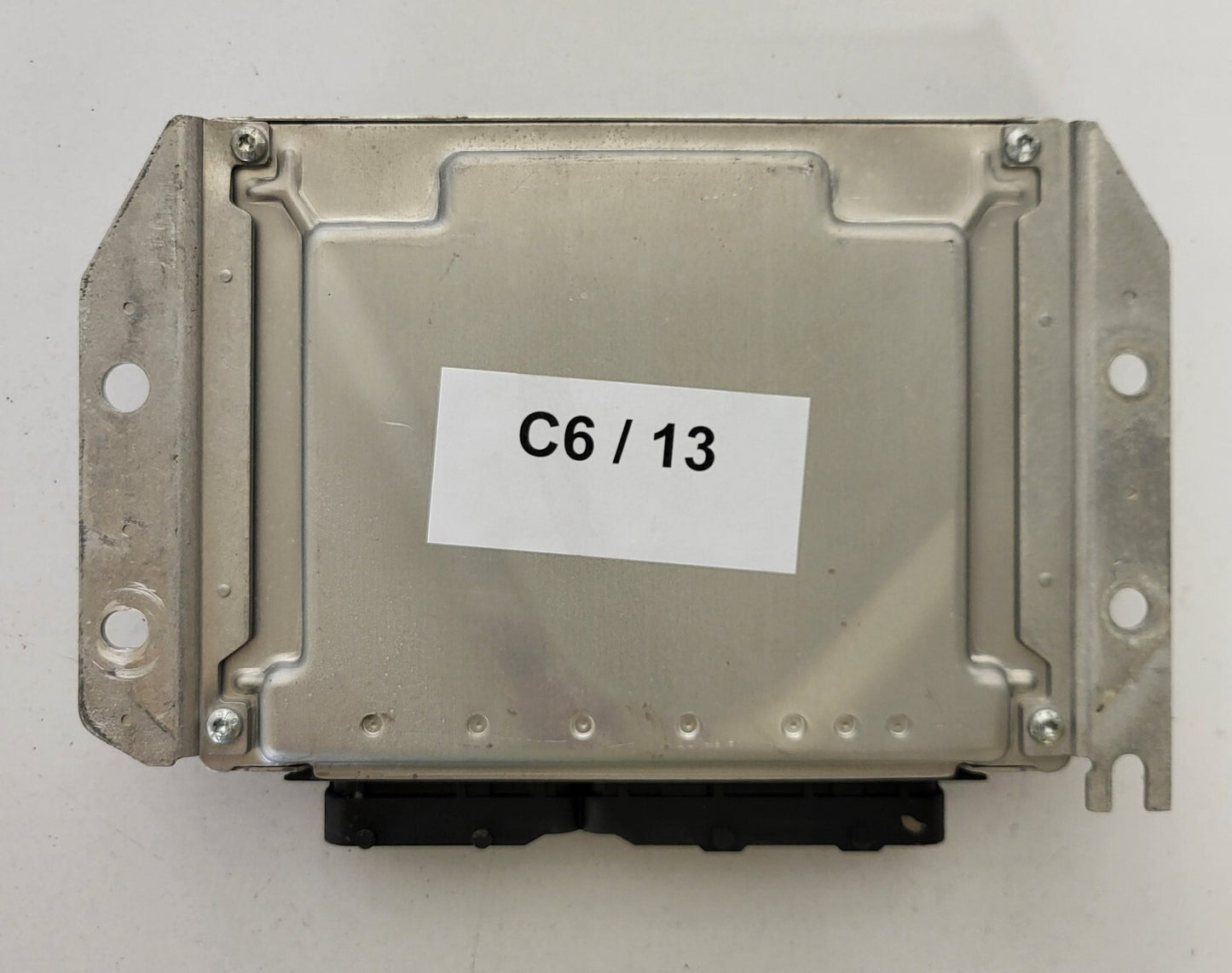 HYUNDAI TRAJET ECU / 0281010578 / 39101-27111 / 66FMI030 / BOSCH