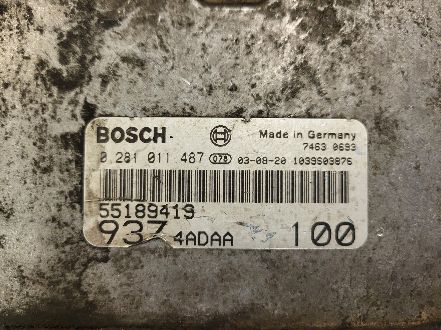 ALFA ROMEO 147 ECU / 0281011487 / 55189419 / 9374ADAA / BOSCH