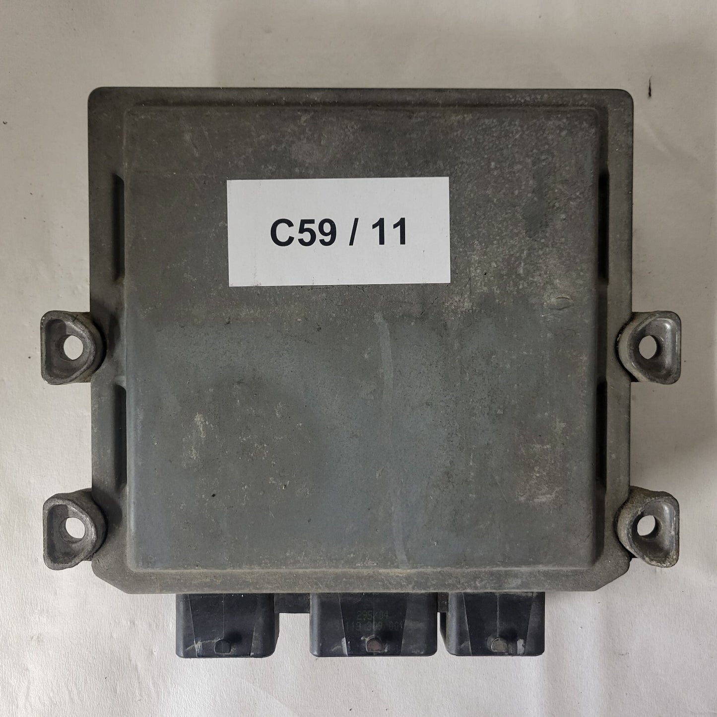 FORD FIESTA ECU / 3S61-12A650-LC / 5WS40140E-T / 5AYC / SID804 / J38A SIEMENS